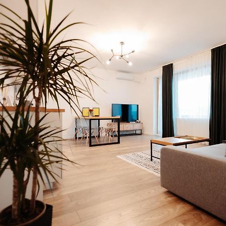 The Perfect Space - Newstudio - Ps4 & Parking Târgu-Mureş 외부 사진